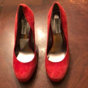 Red Steve Madden pumps